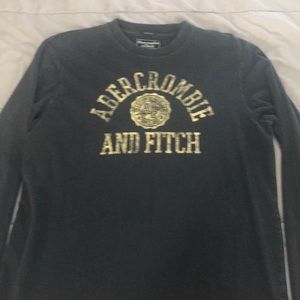 Abercrombie pullover long sleeve